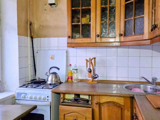 Прдаж 3х к квартири Вишгородська 35 Киев