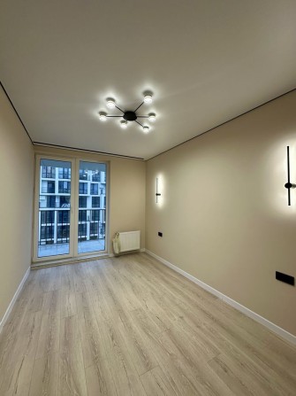 Продаж 2 кімнатної квартири з ремонтом / ЖК В4 - фото 1
