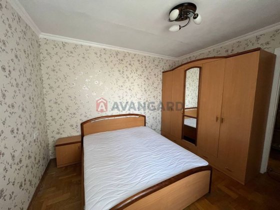 Продаж 2-к квартири Мінський масив Киев