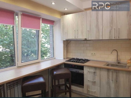 Продаж 1к квартири Печерський р-н м Звіринецька Киев