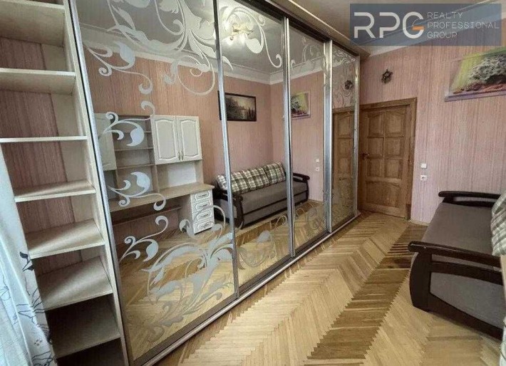 Проаж 2- квартири СТАЛІНКА метро Виставковий Центр - фото 1