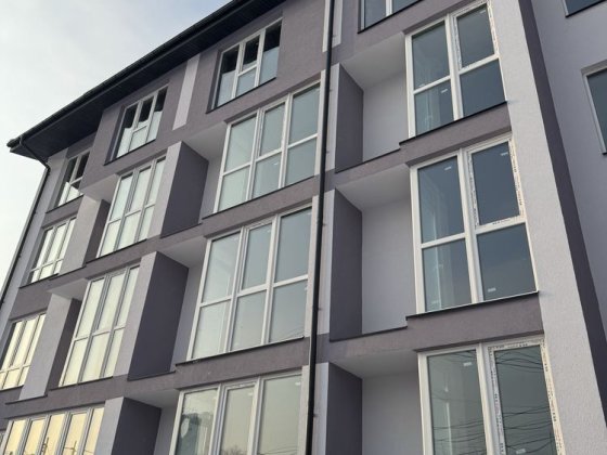 Продаж двокімнатної квартири біля метро від забудовника без %! Киев