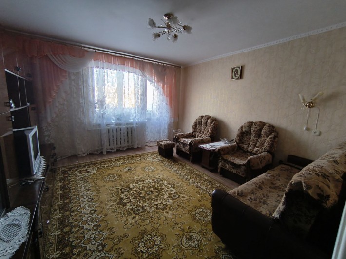 Продамо 3 кім.кв.по вул пр. Левка Лук'яненко 65 м2  покращене плану - фото 1