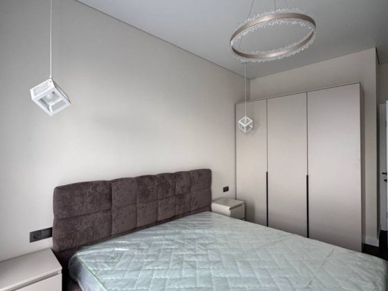 Гарна та простора 2-х кімнатна. Ужгород