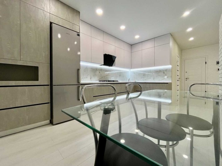 ПРОДАЖ сучасної 1-кімнатної квартири з ремонтом (ІПОТЕКА/СЕРТИФІКАТ) - фото 1