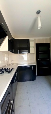 Продам 1комнатную квартиру с ремонтом на Тополе - фото 1