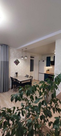 Своя 2 кімнатна квартира 57м2 м/р Академічний - фото 1