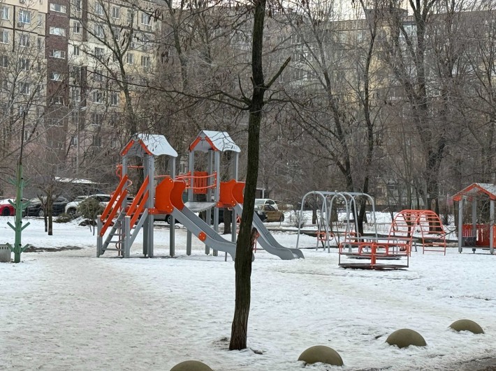 Продам  3 к квартиру чешку -  ЖМ Перемога 6 - фото 1