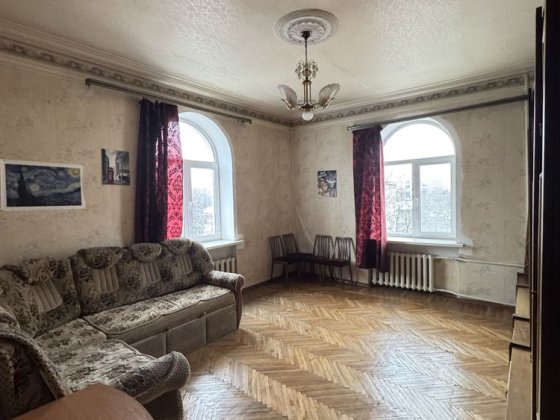 Продам 2к квартиру. Парк Шевченко.Ул.Ворошилова 21А. Центр. С.Ефремова Дніпро