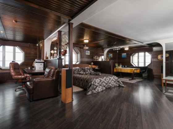 Уникальная квартира в стиле яхты Київ