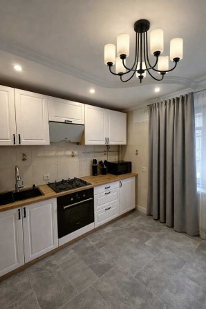 Продам 3к квартиру Победа 6 - фото 1