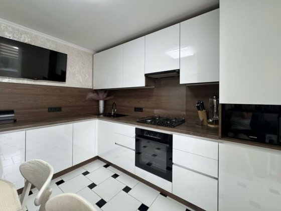 Продам 2-кімнатну квартиру з ремонтом та АГВ Вінниця