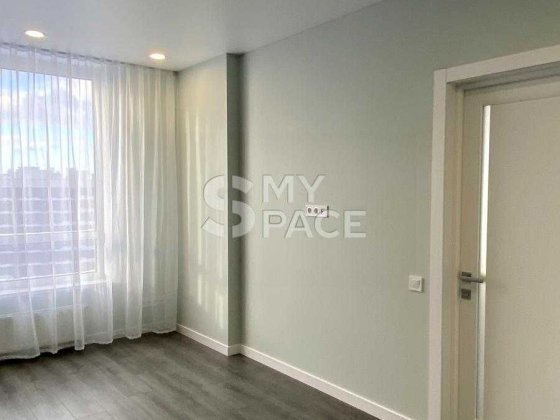 Продаж 1к квартири Жк Варшавський 3 Змієнка 15/23 Киев