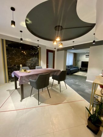 Продаж дворівневої квартири в м.Ужгород - фото 1