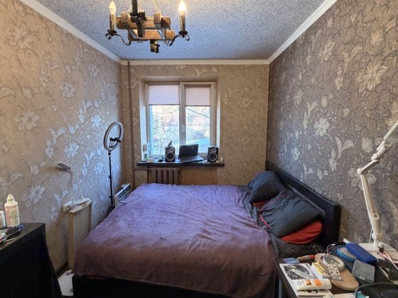 !!!ЗАВЖДИ Є СВІТЛО!!! 3-кімнатна квартира(Є-відновлення) І М Чернигов