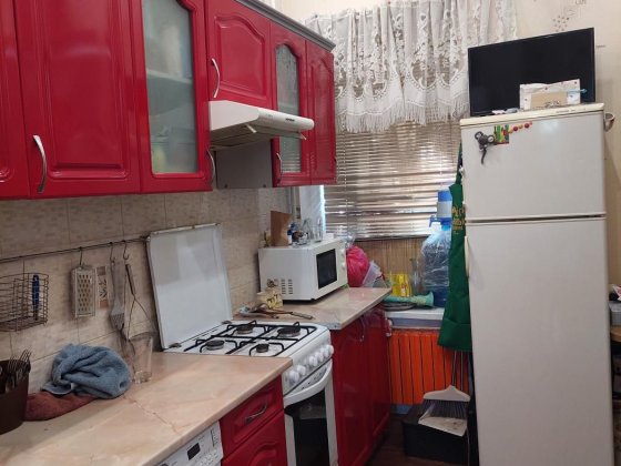 Продам 1 кімнатну квартиру в районі пр. Мазепи (Петровського Дніпро