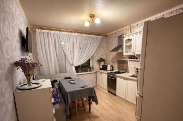 Продам 3-кімнатну квартиру з роздільними кімнатами Комунар Парус - фото 1