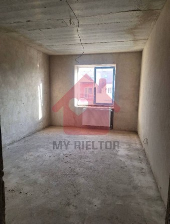 Продаж квартири з видом на Озеро! - фото 1