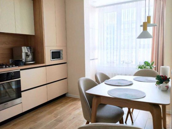 Життя в ритмі комфорту біля парку Ялівщина Чернигов