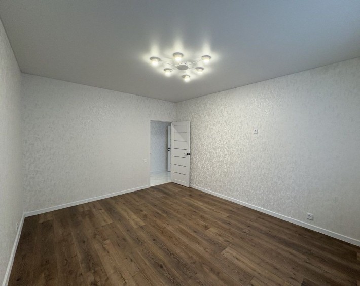 Продаж 1 км квартири в новобудові - фото 1