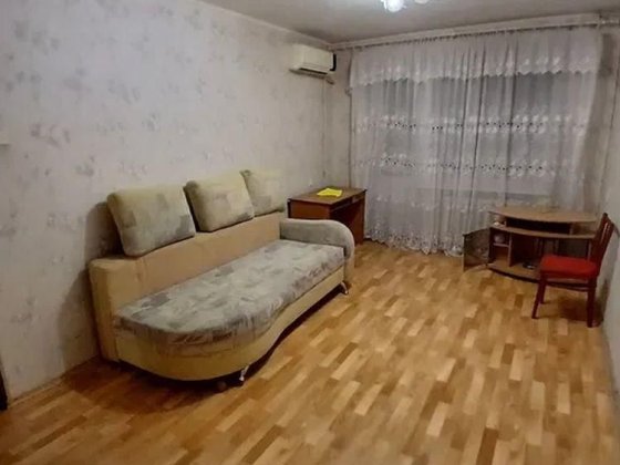 Продам 3-комн квартиру в районе Янтарная ул. Днепр