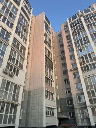 Двокімнатна квартира в центрі міста пр Перемоги - фото 1