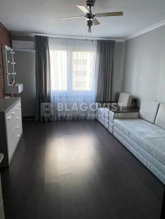 Продається чудова 1 кімнатна квартира з якісним ремонтом. - фото 1