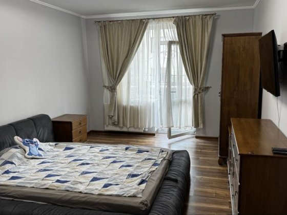 Продам простору 2 к квартиру 72 кв. Боздош. Газове опалення Ужгород