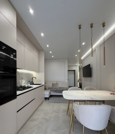 Продам 1-к квартиру в ЖК СЧАСТЛИВЫЙ-2 - фото 1