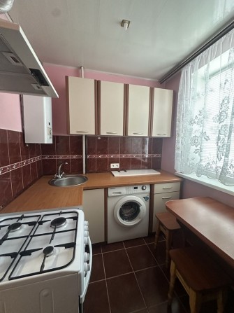 Срочно продам 2-х комнатную квартиру ! - фото 1