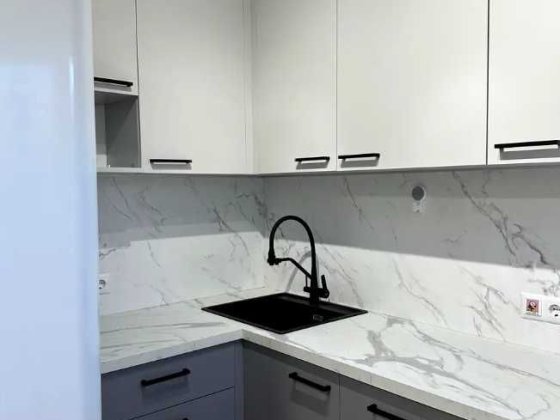 2кімн квартира (50.8м2) в 5хв від метро. Правий берег Київ