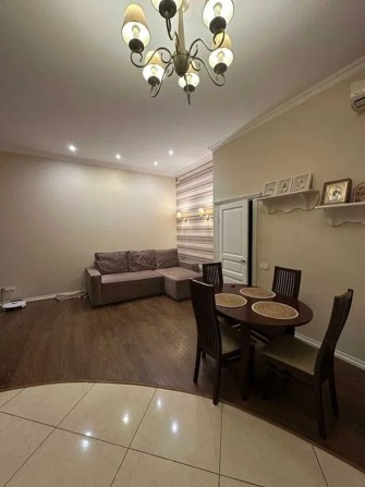 Продам 2-комн квартиру в районе Осенняя ул. - фото 1