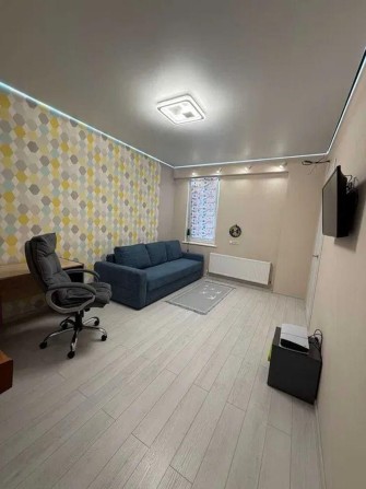 Продам 2-комн квартиру в районе Рабочая ул. - фото 1