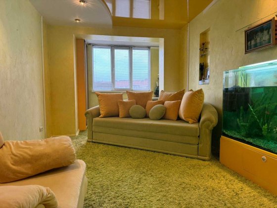 Продаю 3 кім. 9/10 П. Центр Митниця В.Великого 49 диз.ремонт. меблі. Черкассы