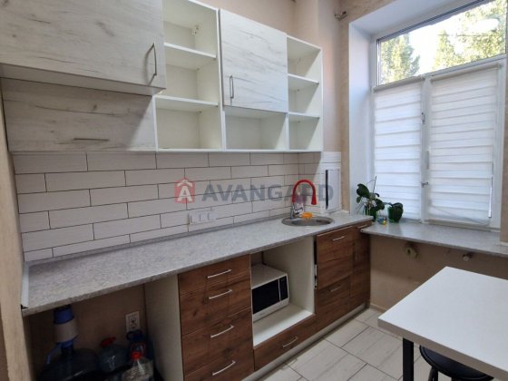 Продам 3к квартиру, лівий берег, ул. Новоселівська ( Днепр