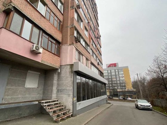 Продам 3-х ком. кварт. просп. Александра Поля Днепр