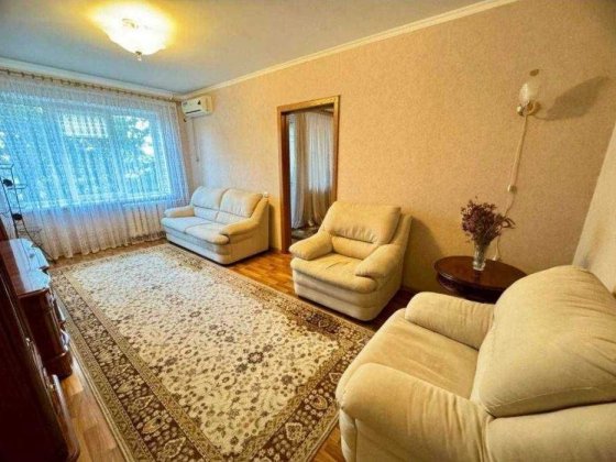 Продам 3 комнатную квартиру ЖМ Победа-3 с капремонтом 4/9 эт Днепр
