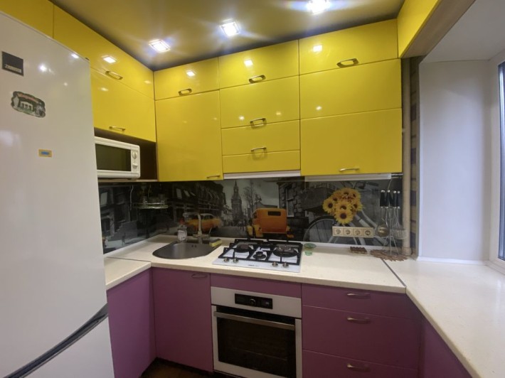 Продам 1 к. кв. Р. Шухевича 8/12, автовокзал - фото 1