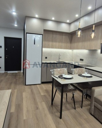 Видова 1 кімнатна квартира вулиця Олександра Олеся, Варшавський 2 - фото 1