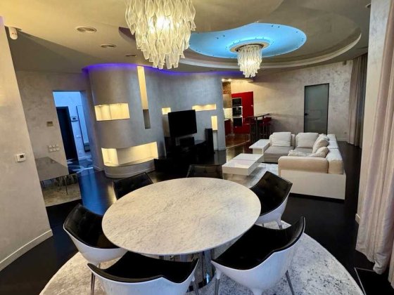 Продам 3-х комнатную квартиру ЖК "Магнат" Днепр