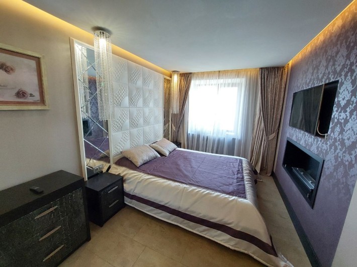 Продажа 3к квартиры,  Нагорный район,  Парк Шевченко - фото 1