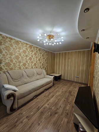 № 13553 - 3 к. квартира, Центр, К.Острозьких, 5/5 пов., цегла - фото 1