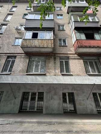 Продам смарт-квартиру, вул. Данила Галицького 12 - фото 1