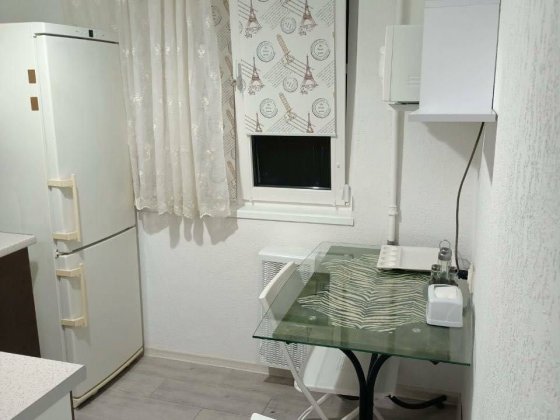 Продам 1 кім квартиру в центрі міста з переплануванням