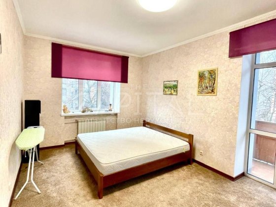 Продаж квартири, вул. Орлика Пилипа, Київ Київ