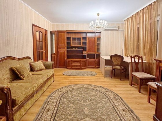 Продаж 2-кімнатної квартири в Солом'янському районі, вул. Машинобудівна, 21 Киев