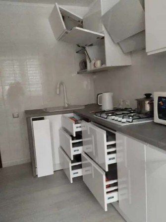 Продаж 1-к квартири вул. А. Ахматової 7/15 - фото 1