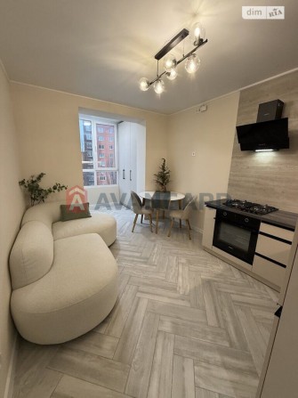 Продам 1к квартира з РЕМОНТОМ - фото 1