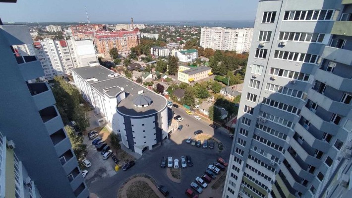 Продаж 2-кімнатної квартири з панорамним видом. Новобудова. Центр. - фото 1