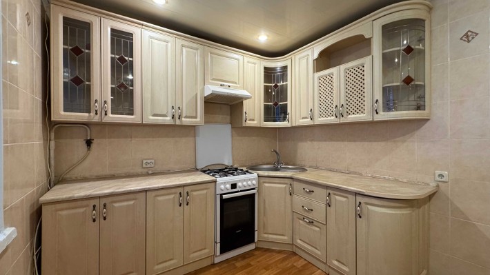 ПРОСТОРА КВАРТИРА для великої родини 75 м2 р-н ЖК «Фаворит» - фото 1